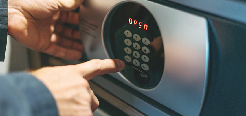 Cash Safe Openers in West Chicago