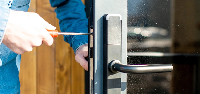 Aluminium Door Lock Replacement in West Chicago